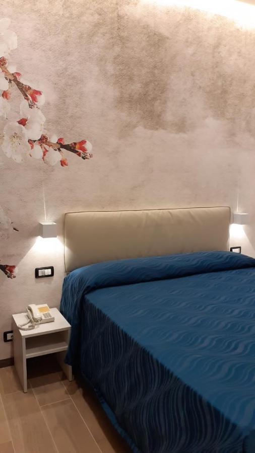 Hotel Marilena Riccione Extérieur photo