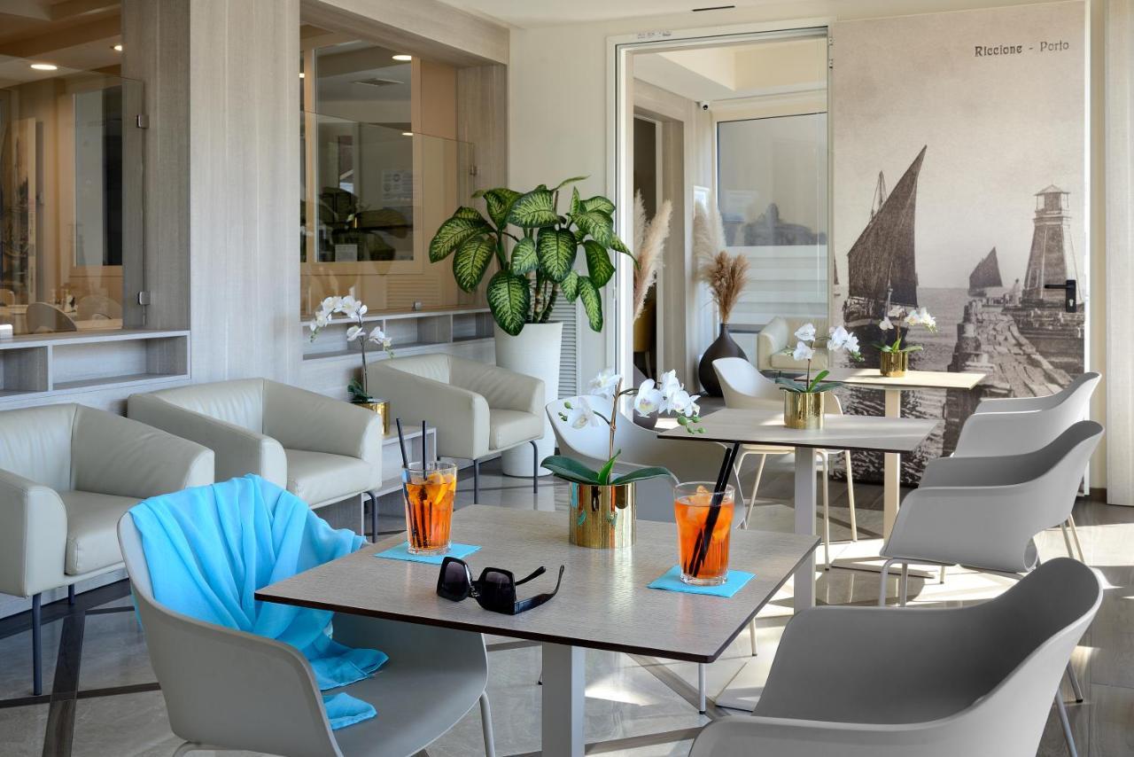 Hotel Marilena Riccione Extérieur photo