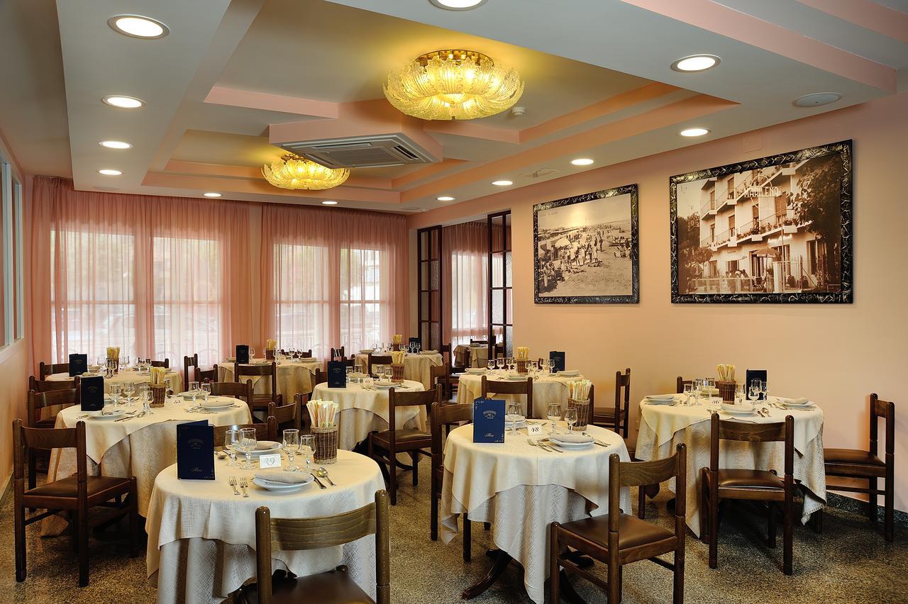 Hotel Marilena Riccione Extérieur photo