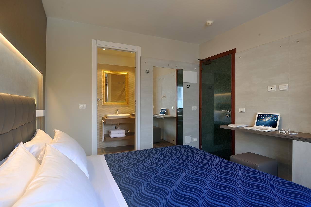 Hotel Marilena Riccione Extérieur photo