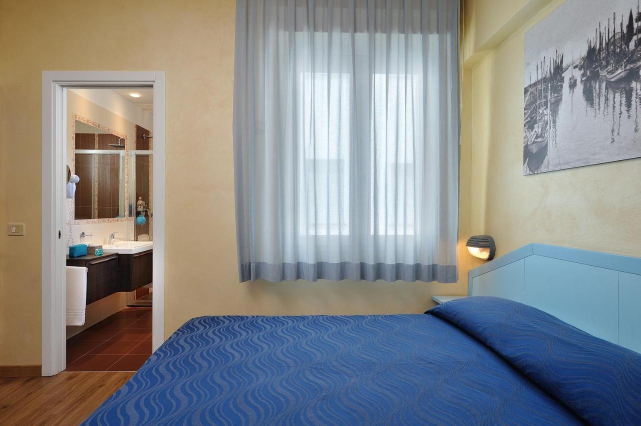 Hotel Marilena Riccione Extérieur photo
