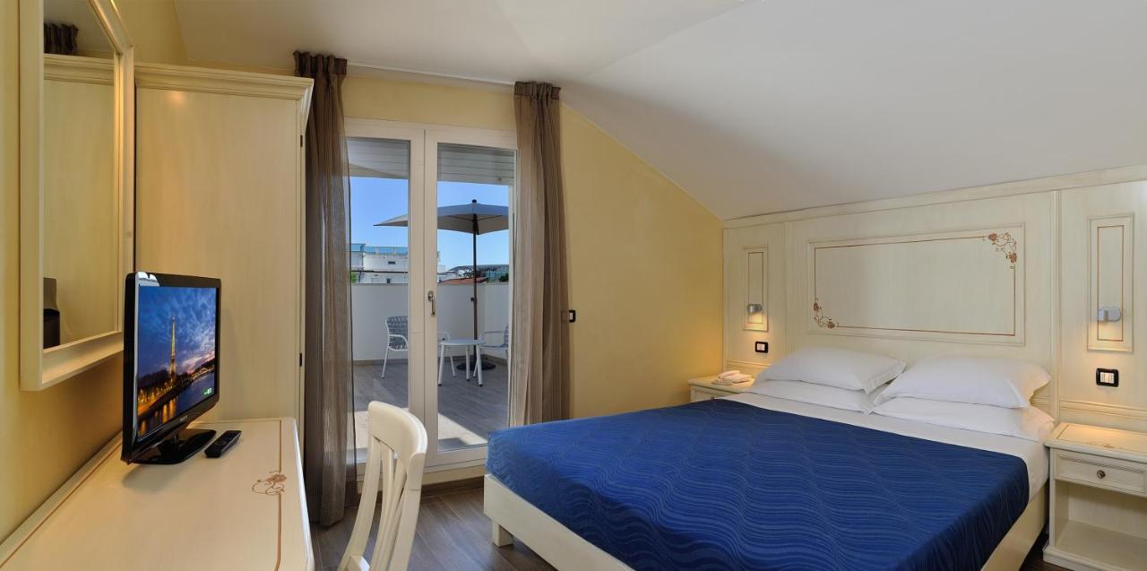 Hotel Marilena Riccione Extérieur photo